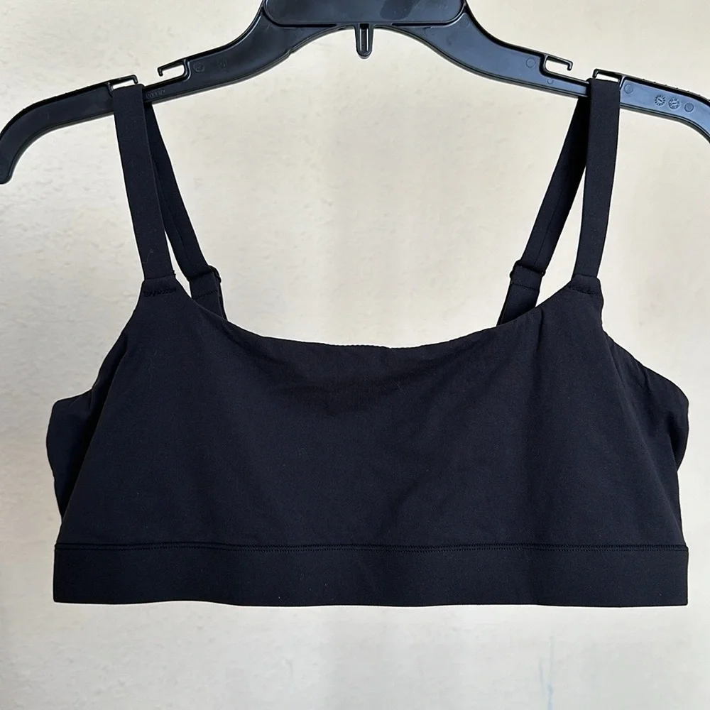 SKIMS Fits Everybody Scoop Bralette Size S NWOT Onyx black - Picture 5 of 6